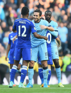 MANCHESTER, ENGLAND - SEPTEMBER 21: Frank Lampard of Manchester City shakes hands with John Obi Mikel of Chelsea after the Barclays Premier League match between Manchester City and Chelsea at Etihad Stadium on September 21, 2014 in Manchester, England. (Photo by Laurence Griffiths/Getty Images)