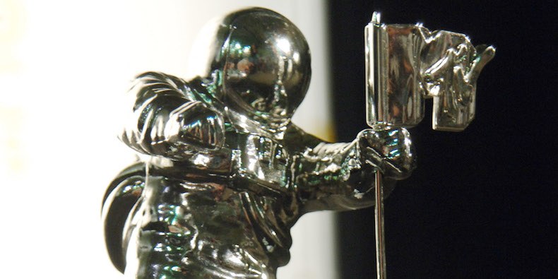 MTV_VMAs