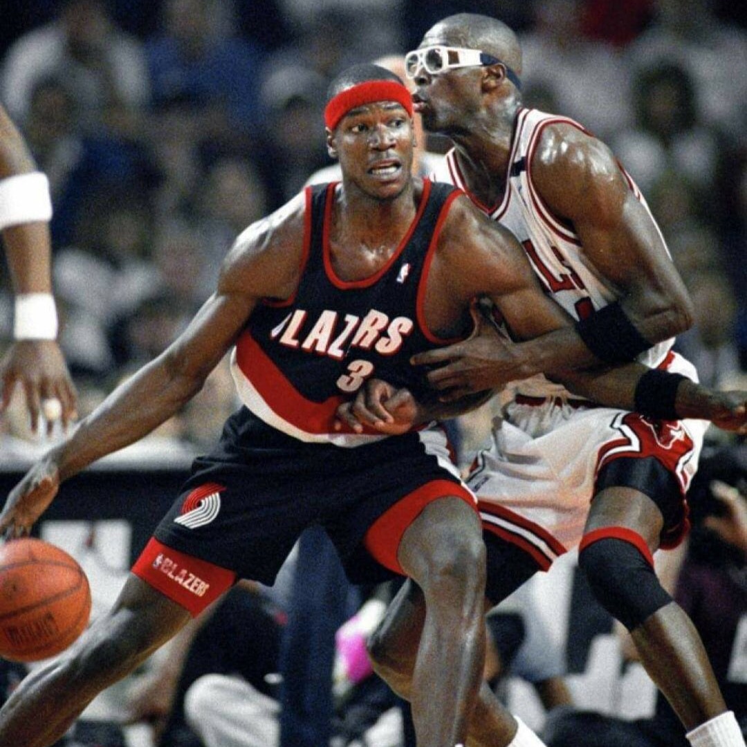 Cliff Robinson former NBA star