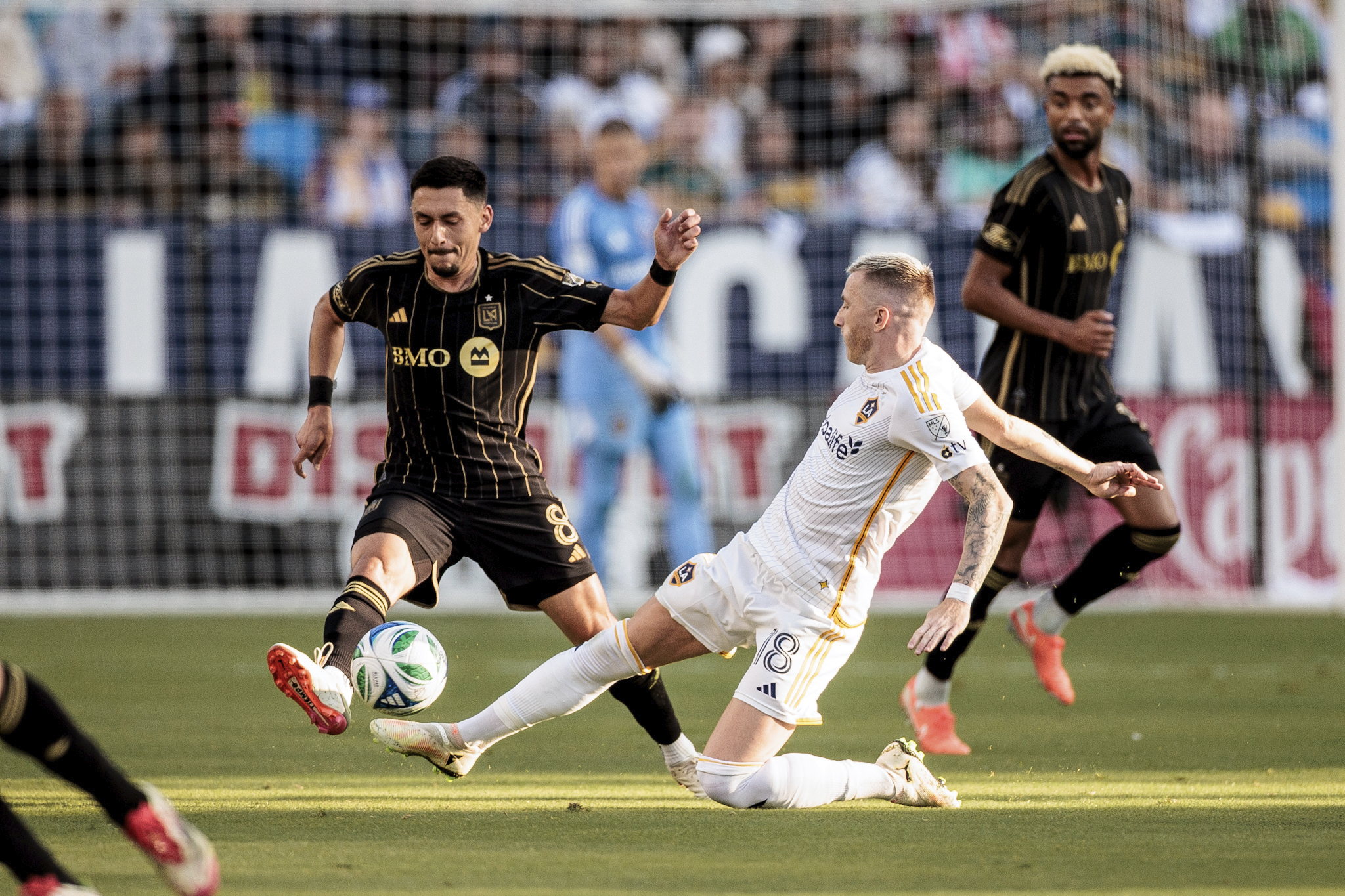 LA Galaxy Fight Back to Earn 2-2 Draw Against LAFC